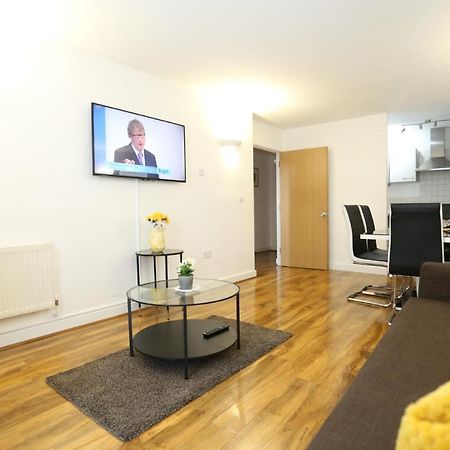 Lovely View 2 Beds 2 Bath Apartment, Londra Esterno foto