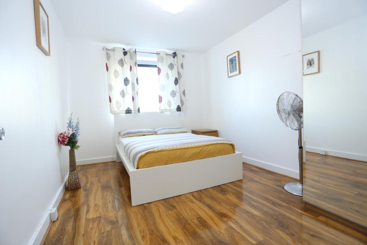 Lovely View 2 Beds 2 Bath Apartment, Londra Esterno foto