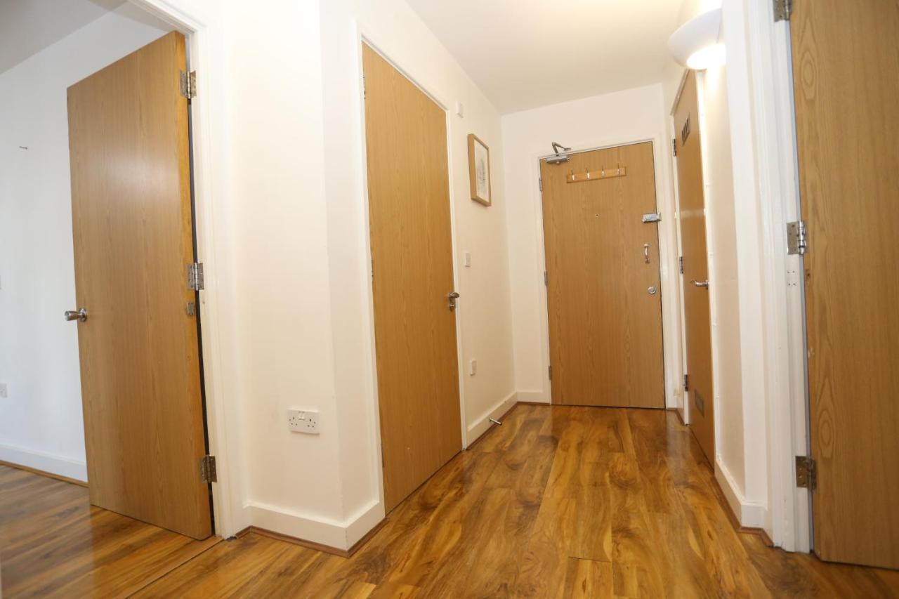 Lovely View 2 Beds 2 Bath Apartment, Londra Esterno foto
